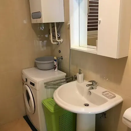 Hamer Apartment
